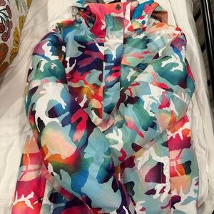Like new GSOU Snow colorful camo ski/snowboard jacket